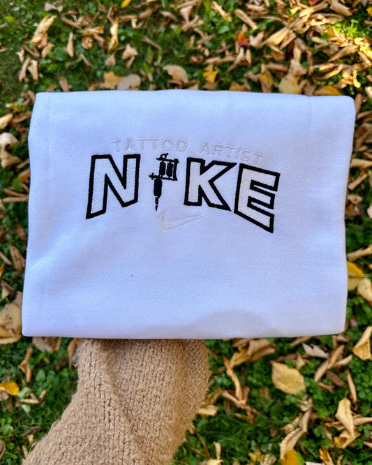 TATTOO ARTIST ( tatoueur(se) )