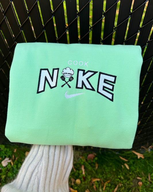 COOK ( cuisinier(ère) )