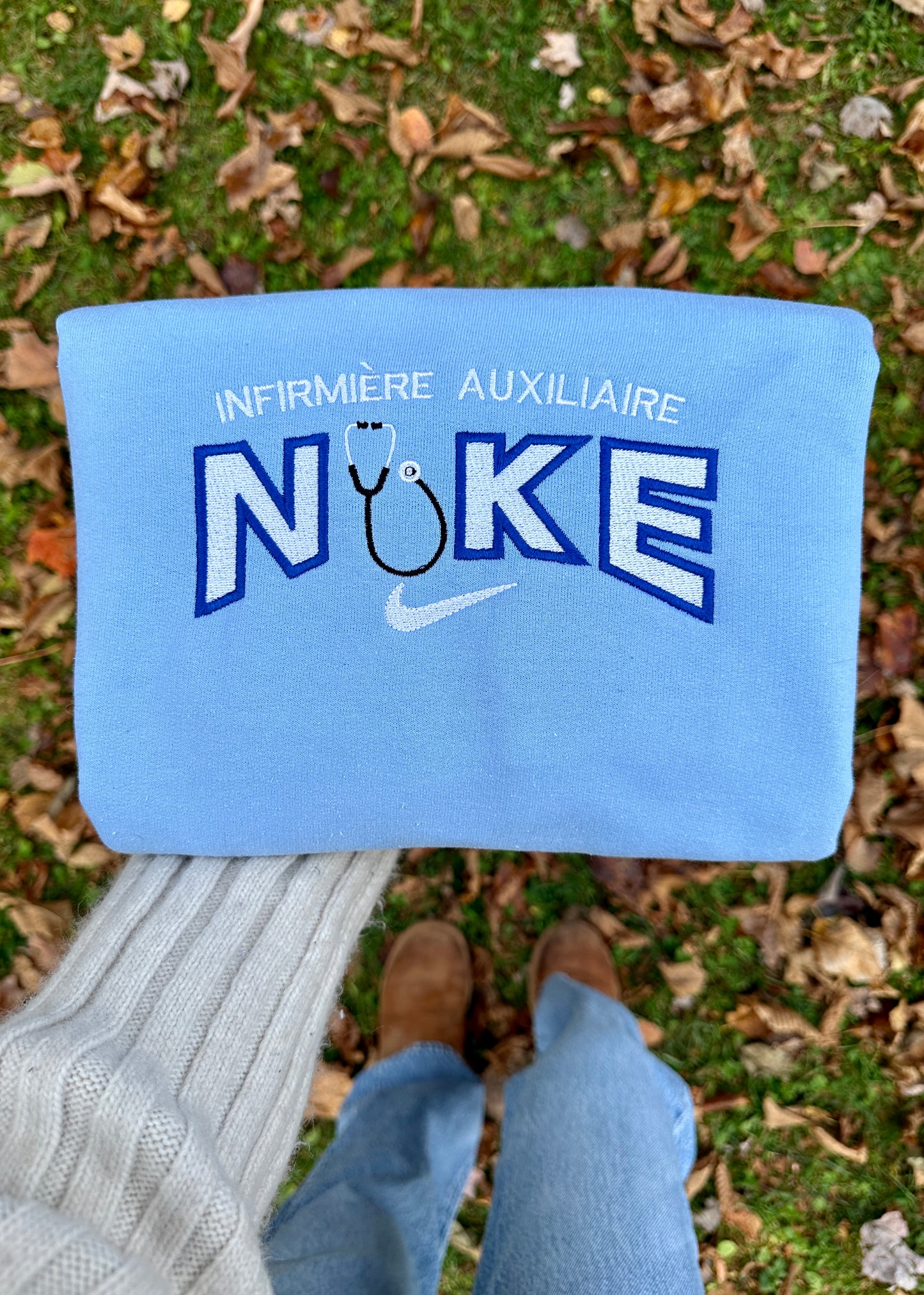 INFIRMIÈRE AUXILIAIRE