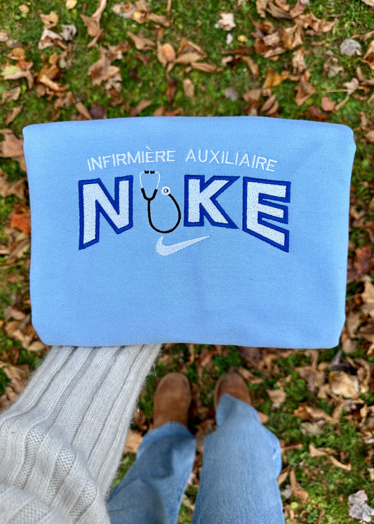 INFIRMIÈRE AUXILIAIRE