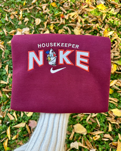 HOUSEKEEPER (entretien ménager)