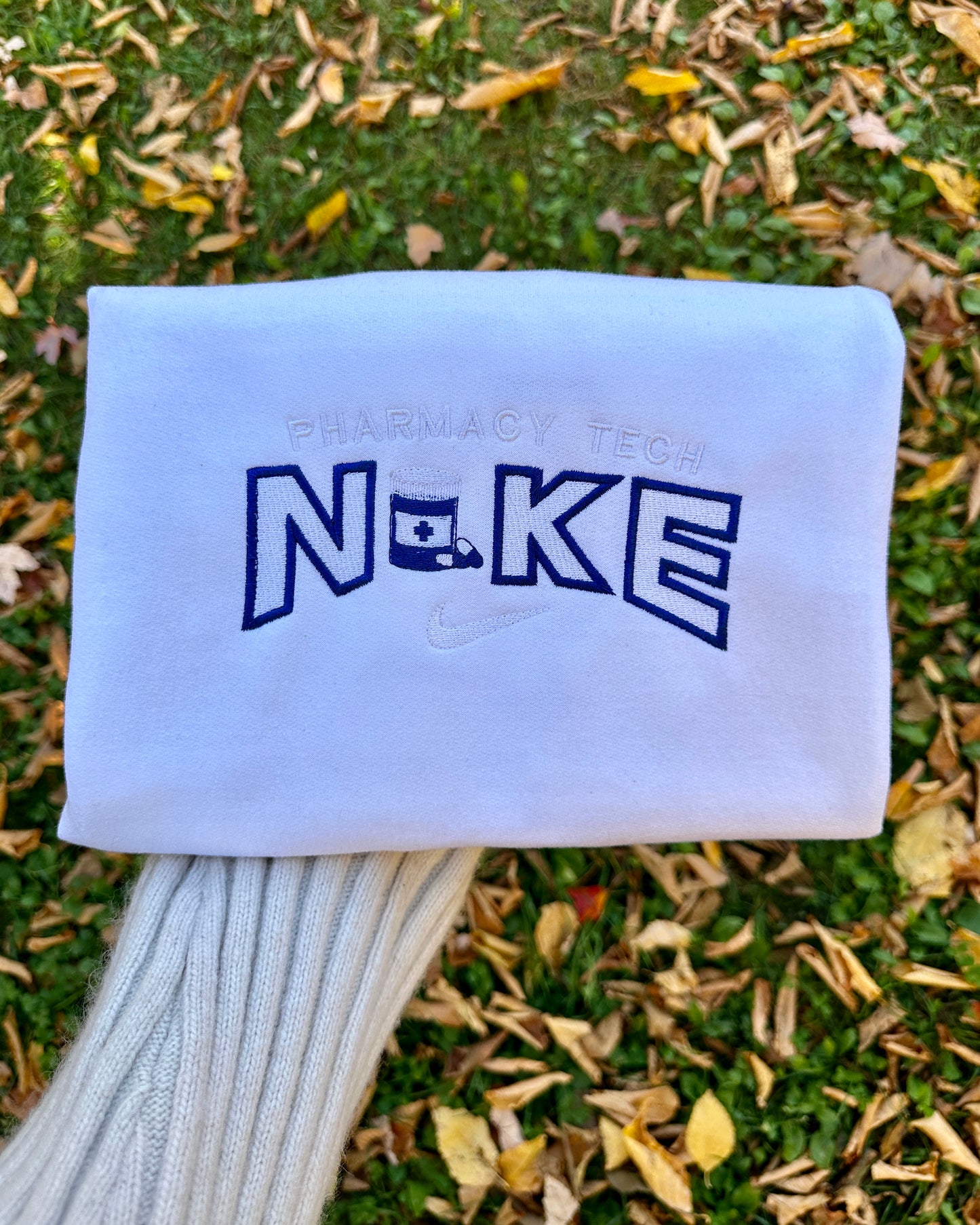 PHARMACY TECH ( technicien(ne) en pharmacie )